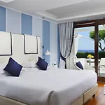 La Hotel