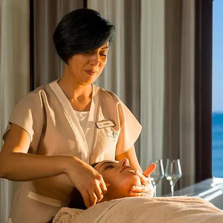 Hotel La 5*