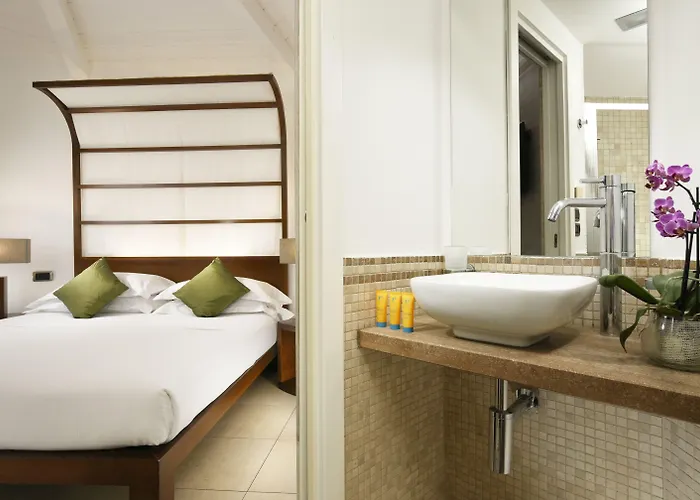 Отель La Таормина