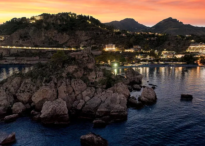 La Отель Таормина