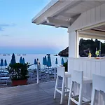 La Hotel 5*